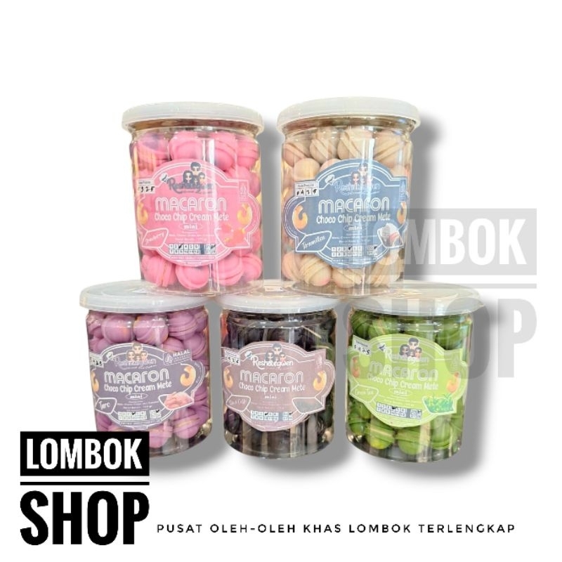 

Macaron Choco Chip Cream Mete Khas Lombok Kualitas Terbaik 175 Gram