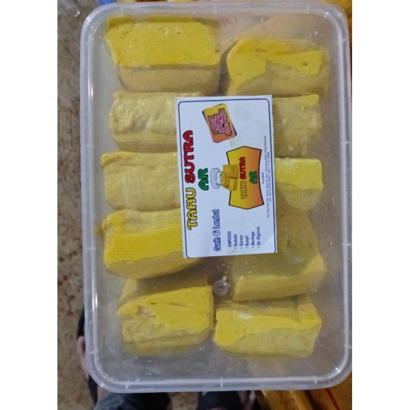 

Tahu Sutra Susu KUNING isi 10pcs/pack