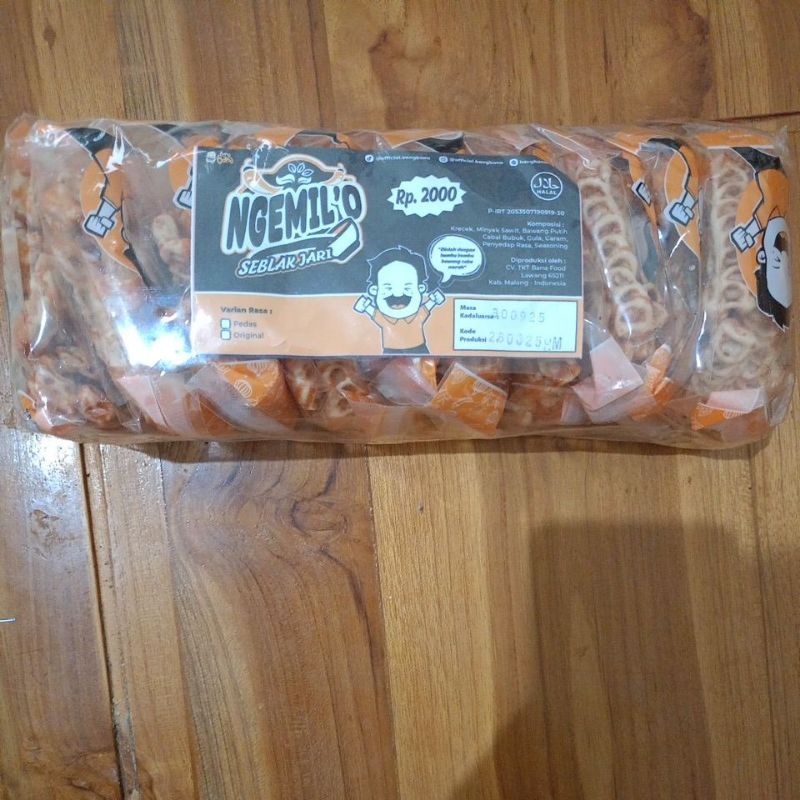 

seblakjariCikruh /Cikruh/krupuk seblak/makroni