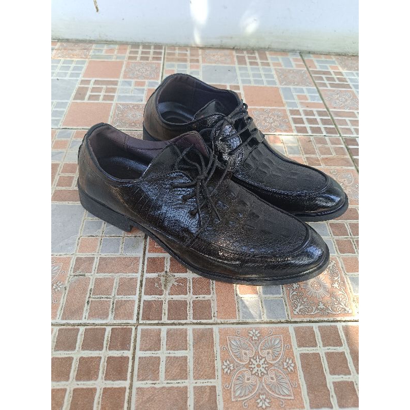 preloved jual sepatu pria sepatu kerja second