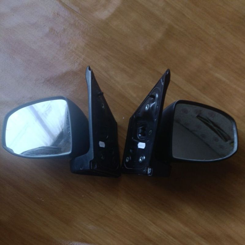 1 Set Spion Daihatsu Sigra X M D Manual Copotan Bekas