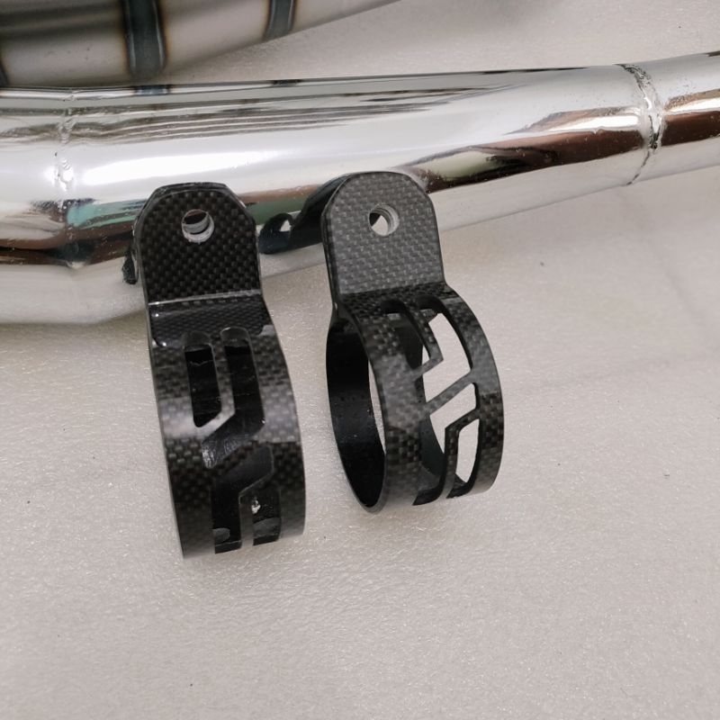 klem Carbon Keevlar Asli klem knalpot silincer ninja , Rx King ukuran 2,5inchi