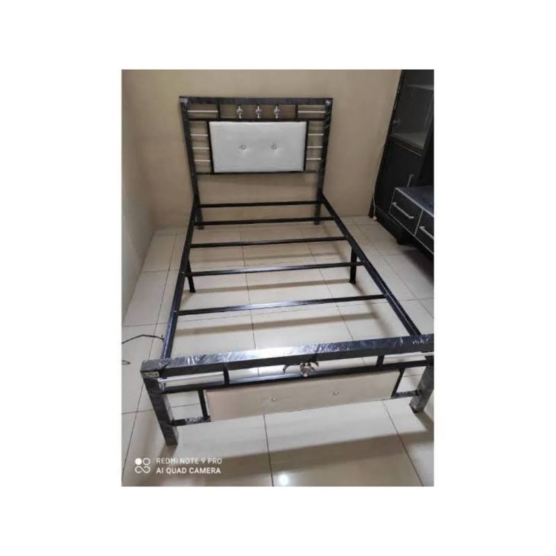 ranjang besi uk 160x200