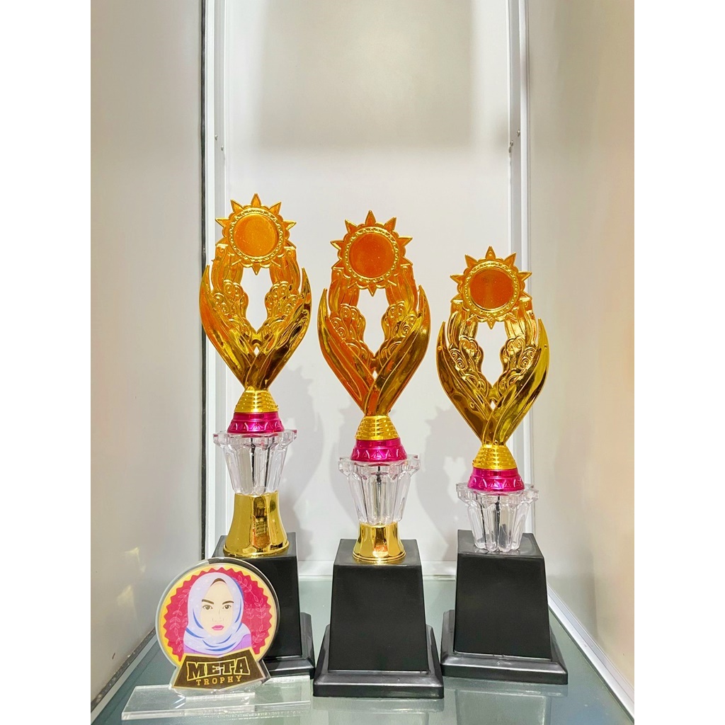 PIALA SET JUARA 123 UNTUK ACARA MTQ FASHION SHOW TERBARU