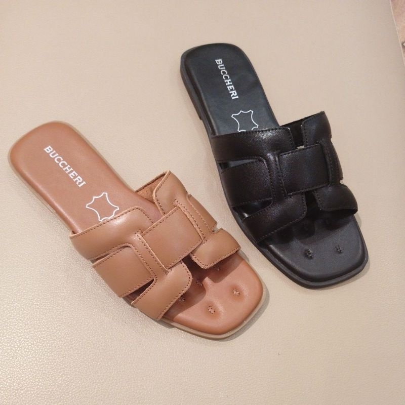 Buccheri_sandal flat wanita bc1037