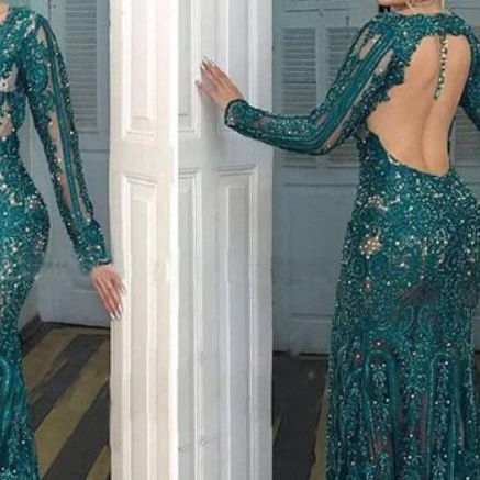 GAUN LENGAN PANJANG DENGAN  SQUEEN  BACKLESS  WEDDING DRESS LENGAN PANJANG