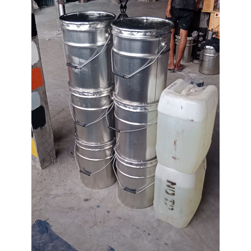 

cat minyak blue dark mpm