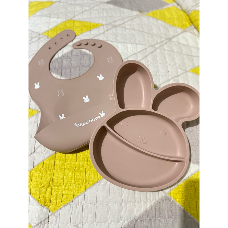 Perlengkapan MPASI bayi / sugarbaby silicone bibs / celemek bayi / silicone plate / piring makan ana