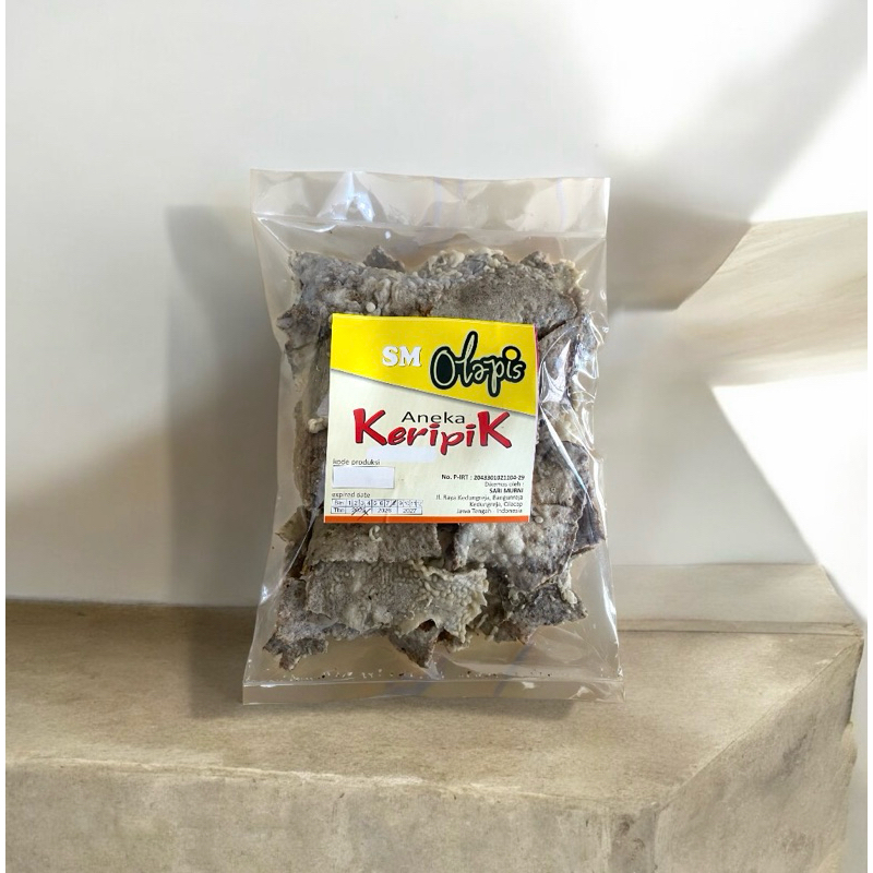 

(Oleholeh.id) Keripik dage makanan oleh oleh khas Cilacap