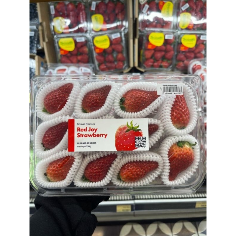 

Strawberry Korea Red Joy Super 1 Pack