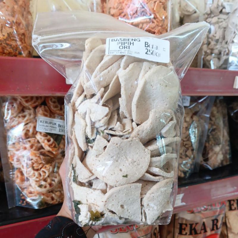 

CEMILAN KERING BASRENG PIPIH ORI 250G