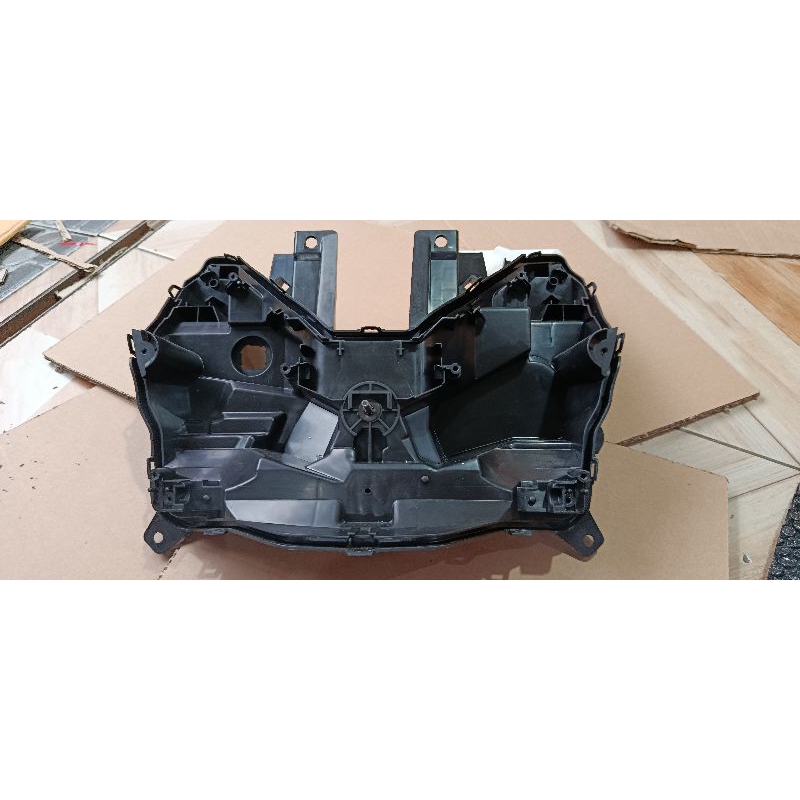 Batok Housing Rumah Lampu Depan Honda Vario 125/150 New 2018-2022