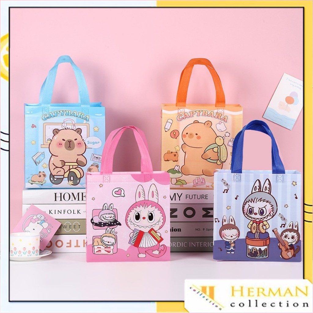 

HC Tas Kado Ulang Tahun Tas Hampers Waterproof Goodie Bag Ulang Tahun Karakter Monster Souvenir Ulang tahun Tas Bingkisan Pesta Anti Air Karaeter Cappybara