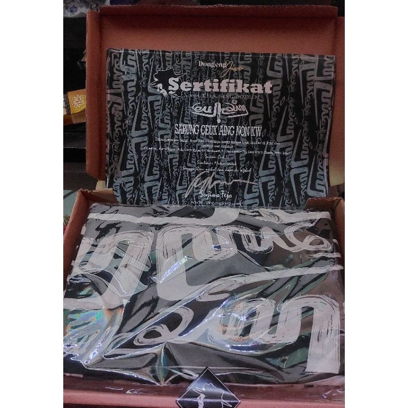 Sarung Sujiwo Tedjo motif "ceuk aing"non kw sarung limited edition only 99pcs