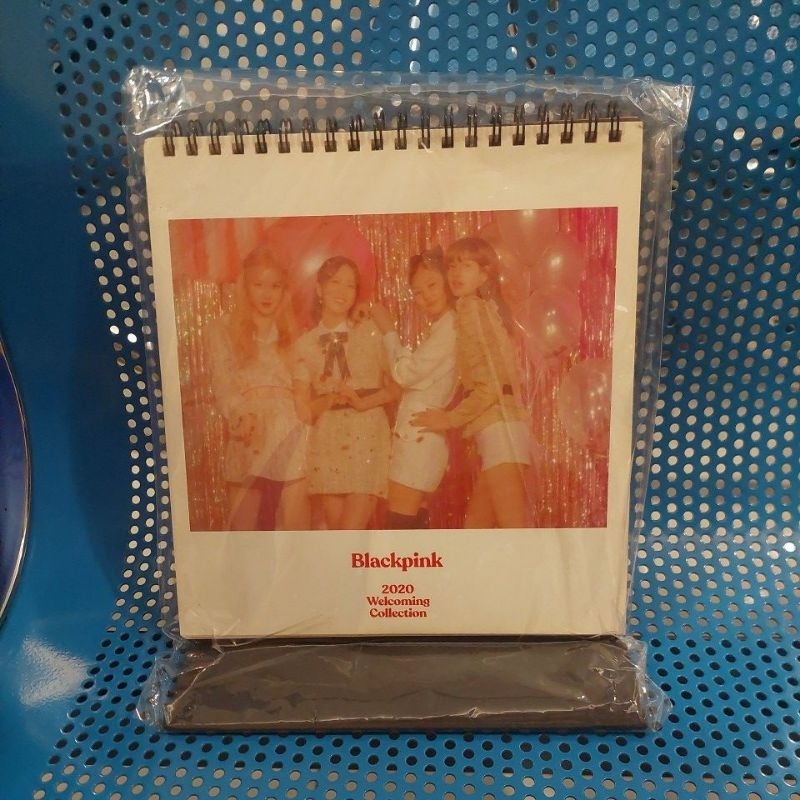 

BLACKPINK OFFICIAL CALENDAR 2020 WELCOMING COLLECTION