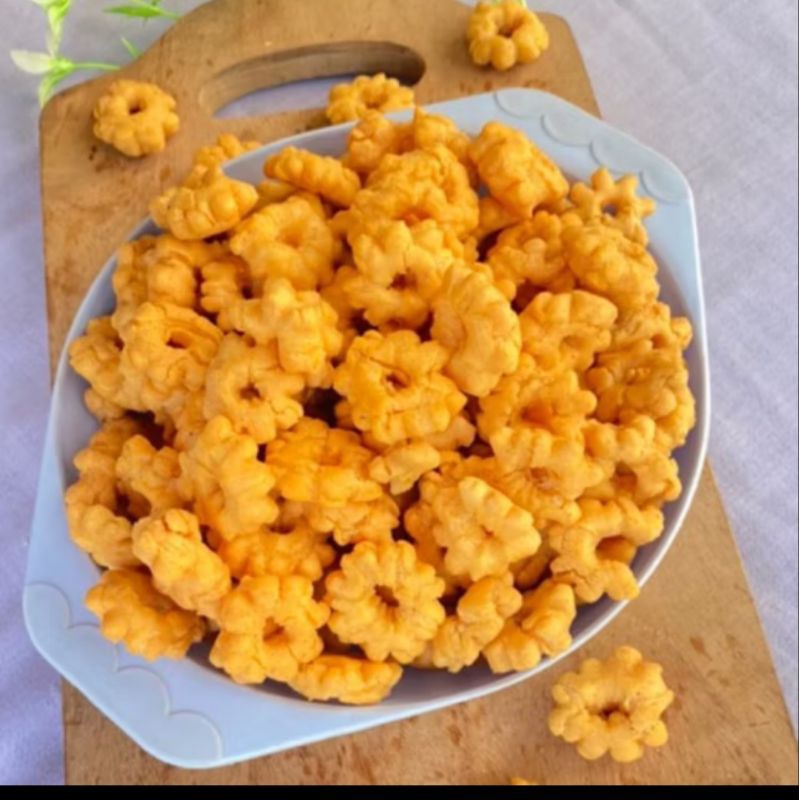 

ribut Snack 250 gram / kembang sakura / pangpang
