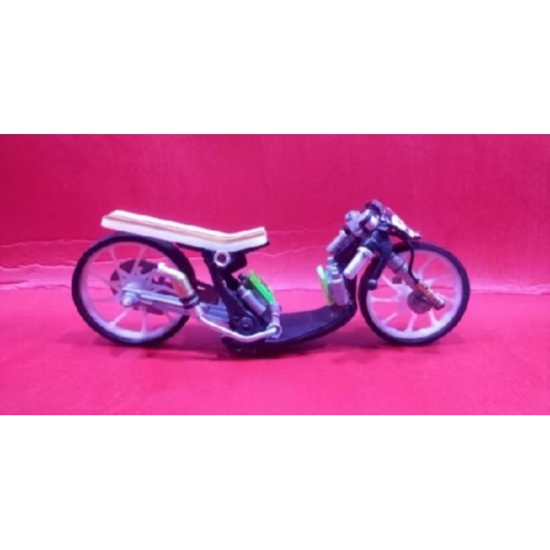miniatur motor drag