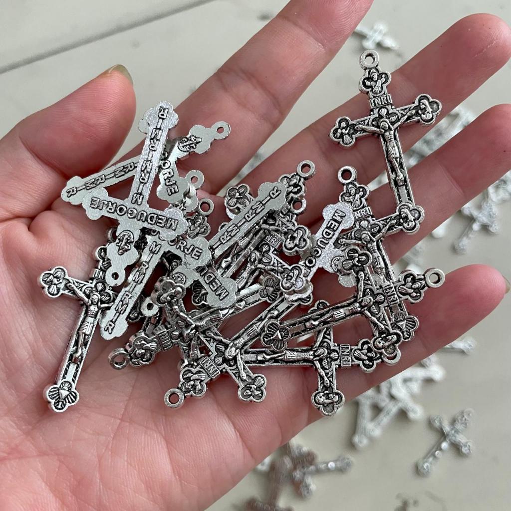 Bandul kalung salib / Gantungan Salib Rosario