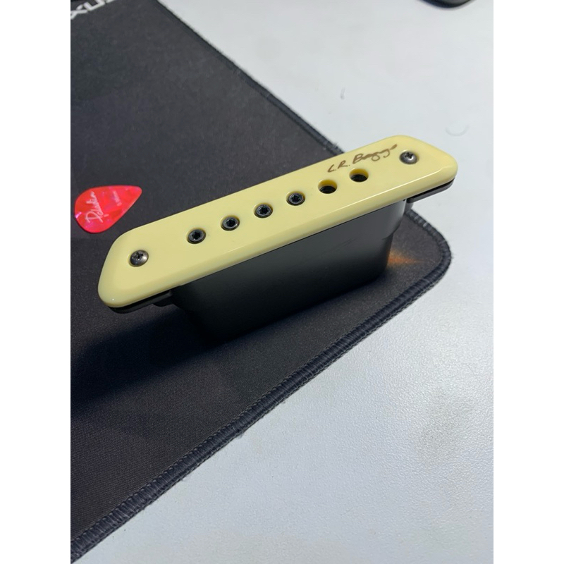 Pickup/preamp gitar Akustik LR Baggs M1 Passive