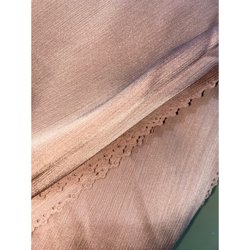 preloved pashmina silk warna coksu/creamy