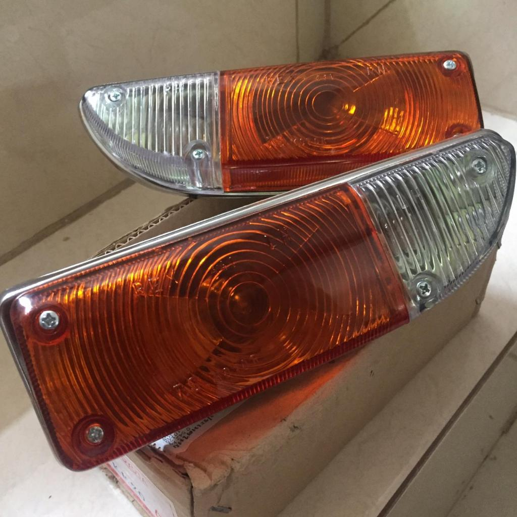 LAMPU SEN BEMPER TOYOTA COROLLA KE20 KE25 KE26 TE20