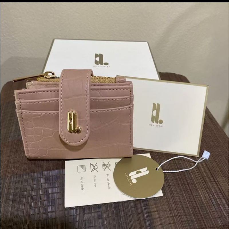 heylocal preloved sadie croco wallet nude LIKE new minor defect wajar di resleting PL dompet kulit s