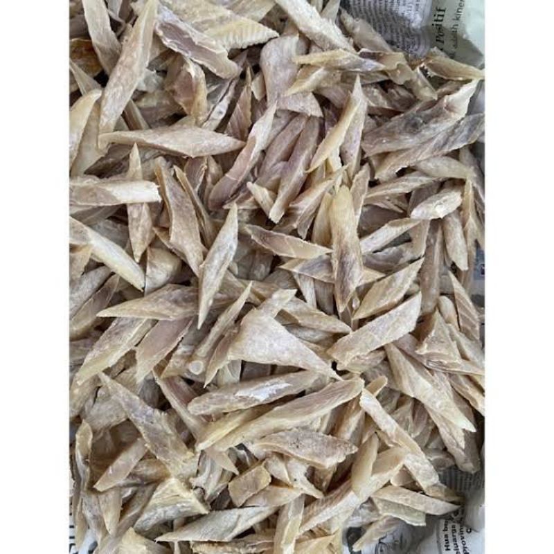 

Ikan asin ikan hiu/ sa eng phu/ suahe pou