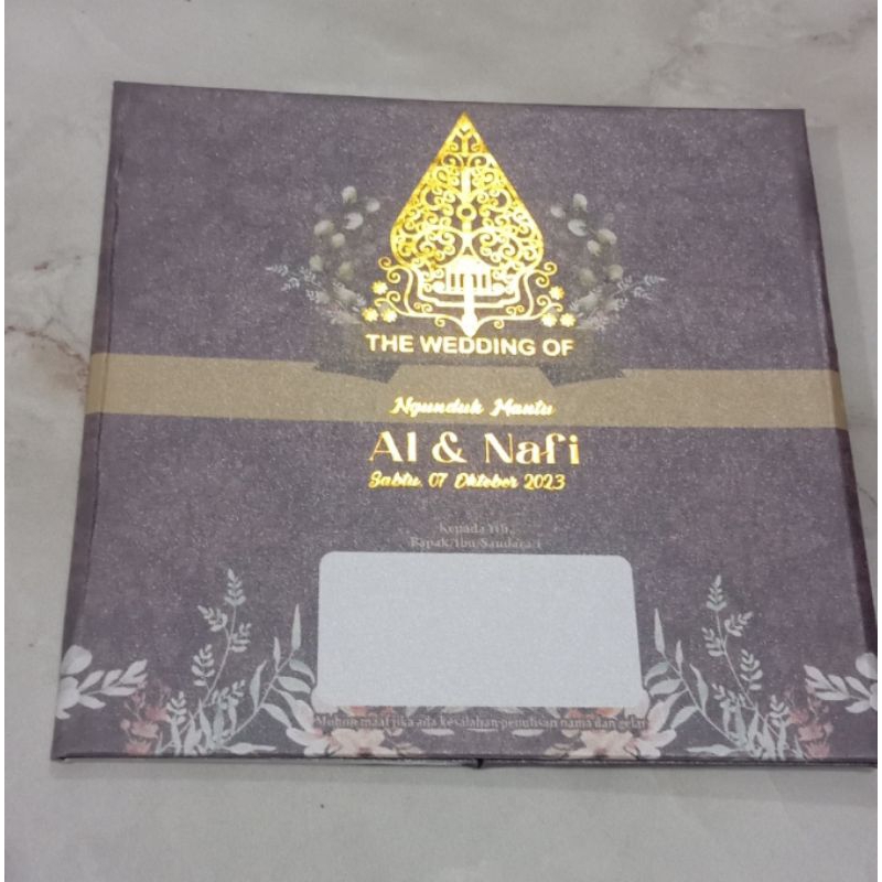 Undangan Hardcover lipat Rezise temu manis