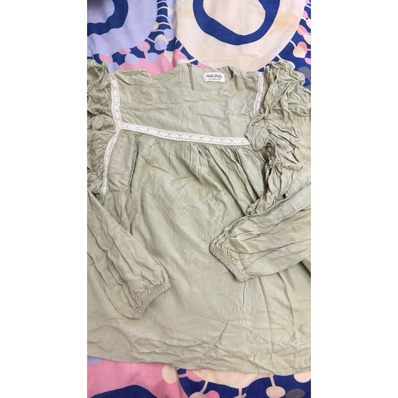 baju hijau sage