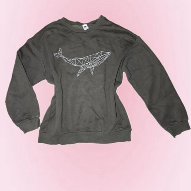 Preloved Gray Whale Pattern Sweater