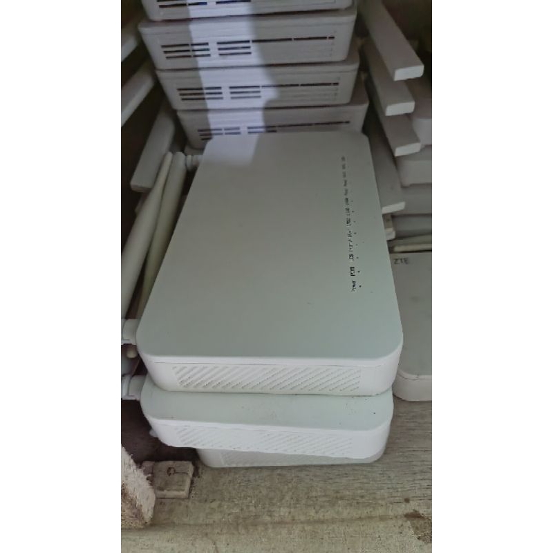 ZTE F609 V3 PORT HIJAU