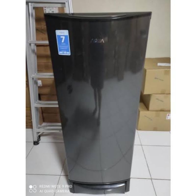 Kulkas Second Aqua 1 Pintu AQR D 190 DS Black Series Bekas
