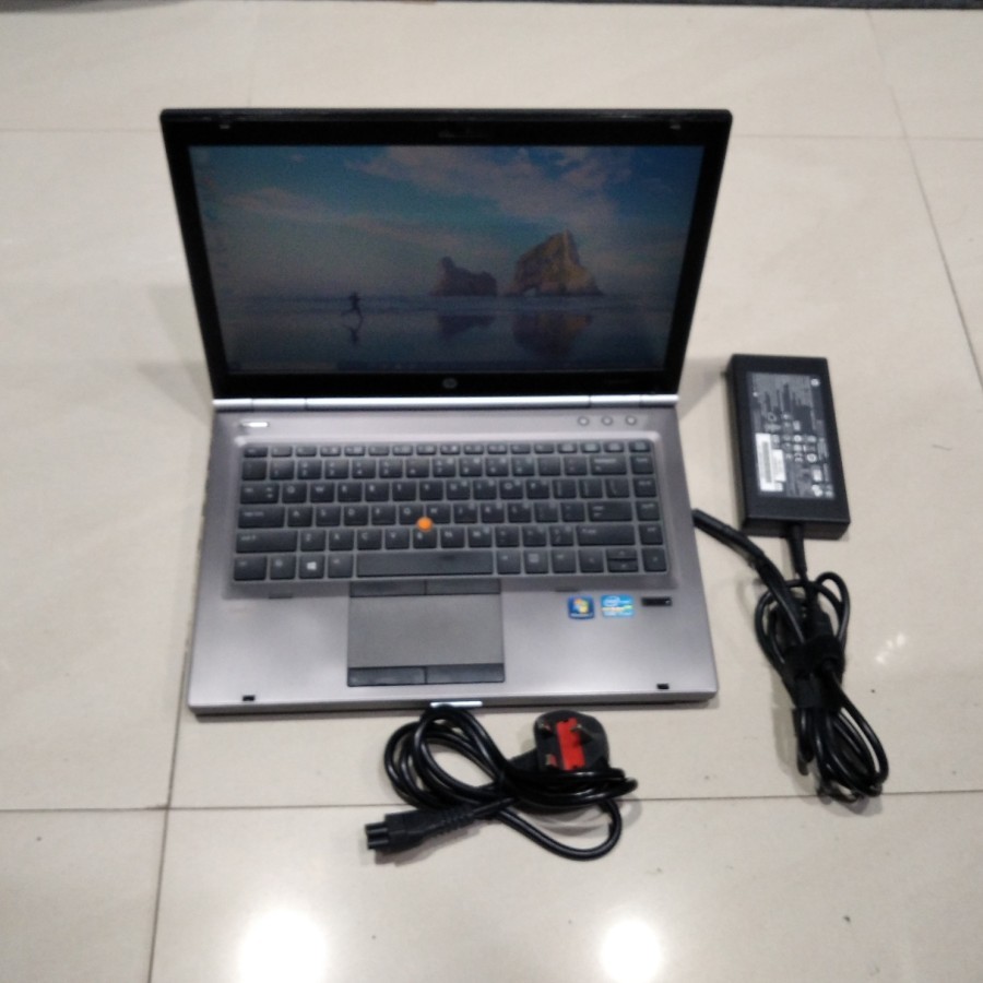 Laptop Hp Elitebook 8470w i7 3720QM 8Gb 240Gb VGA FirePro M2000