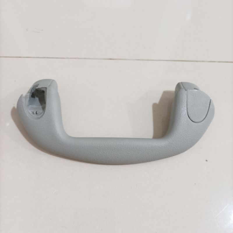 handle pegangan tangan pilar depan APV arena