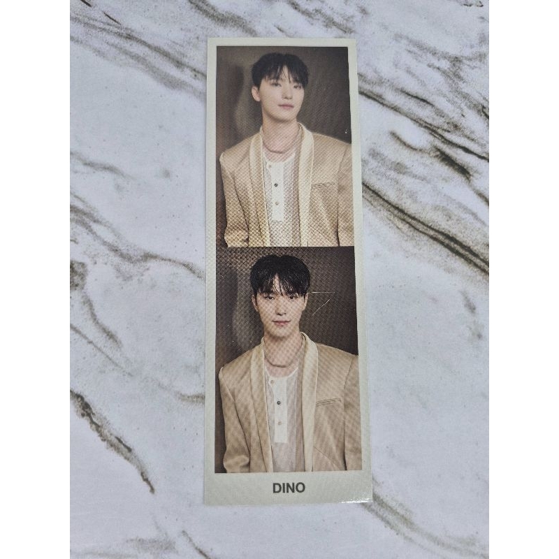 

DINO seventeen bookmark