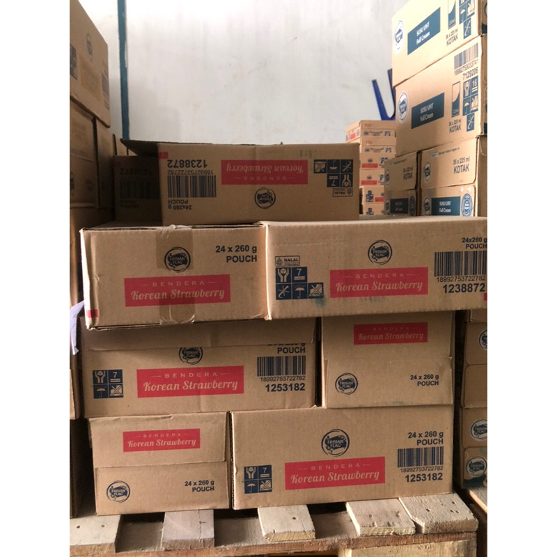 

Frisian Flag Bendera Kental Manis Korean Strawberry Pouch 260g - 1 Carton