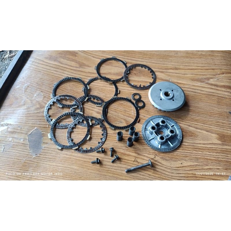 Rumah kampas kopling Yamaha Fiz r original tutup kampas kopling Yamaha Fiz r original kampas kopling