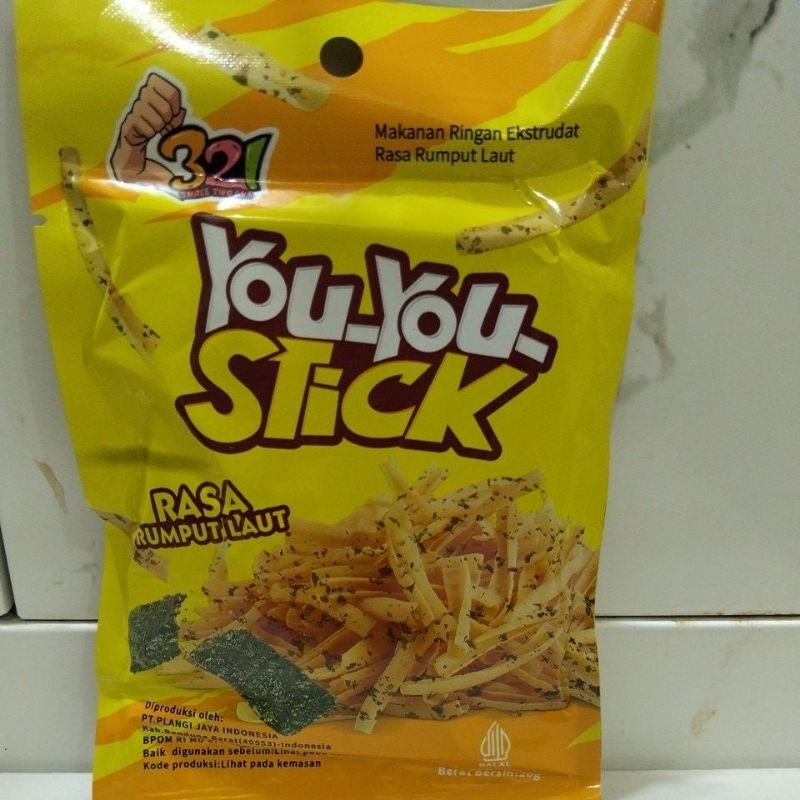 

Youyou Stick ( 1 pack isi 10)
