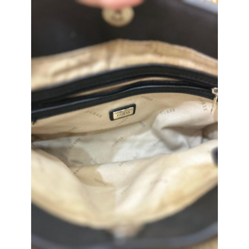 Preloved Tas Guess ORIGINAL 100%