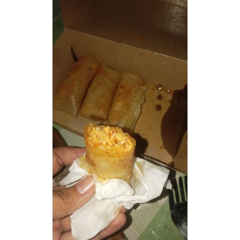 

Lumpia ayam suwir jeletot
