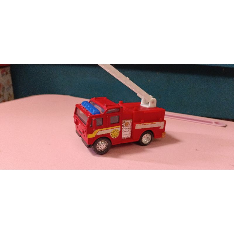 diecast truk pemadam kebakaran preloved