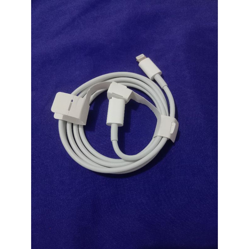 KABEL USB CHARGER IPHONE 13 ORIGINAL IBOX SECOND NO MINUS