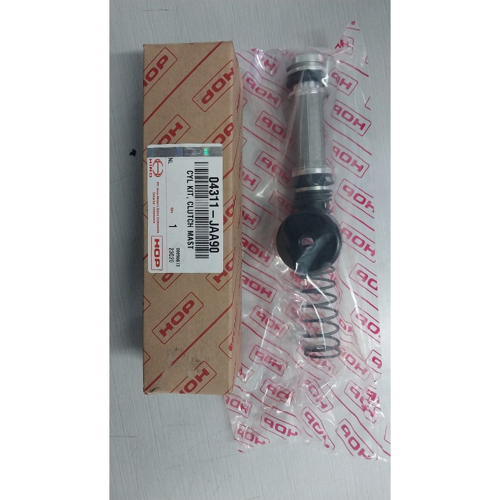 REPAIR KIT MASTER KOPLING ATAS HINO RKZ R260 04311JAA90