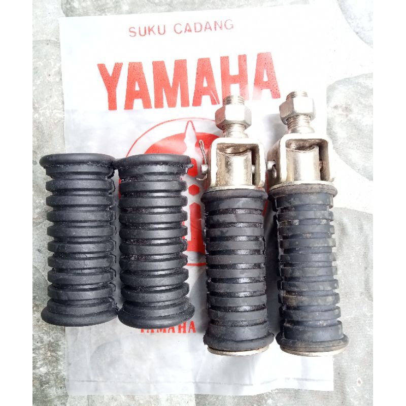 Step Karet Rubber Depan Motor Yamaha u5 u7 v70 V73 V75 V80 V82cdi Super Delux Robot Nos 23T 5TO