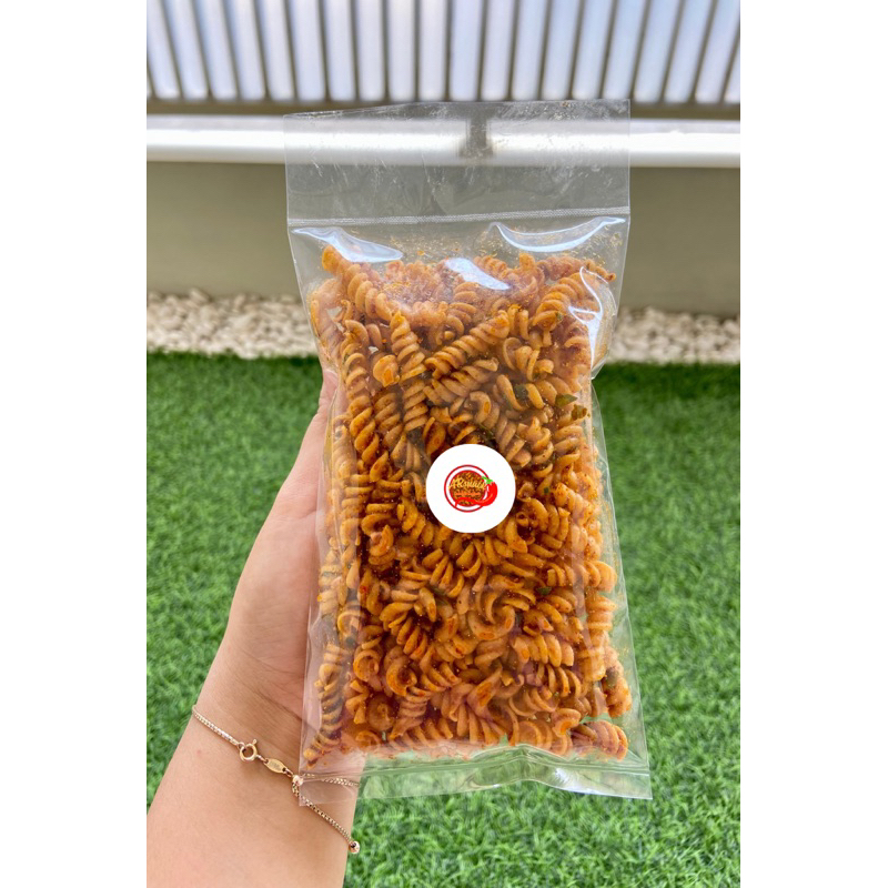 

Makaroni Spiral / Makaroni Ulir Renyah Cikruh Pedas Daun Jeruk 100gram