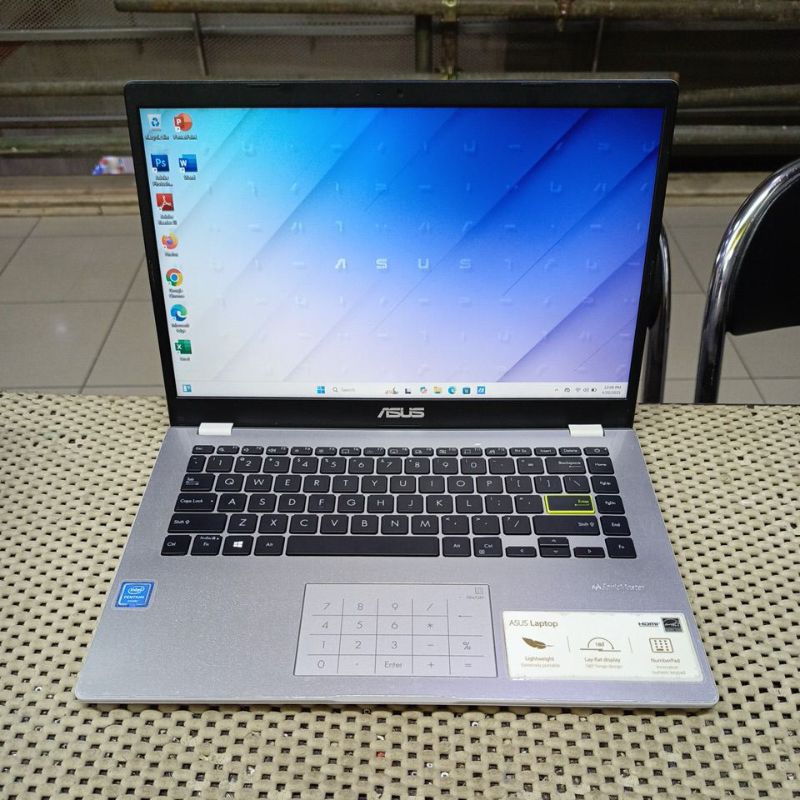 Asus Vivobook E410MA intel N5030 SSD 256 GB RAM 4 GB Second