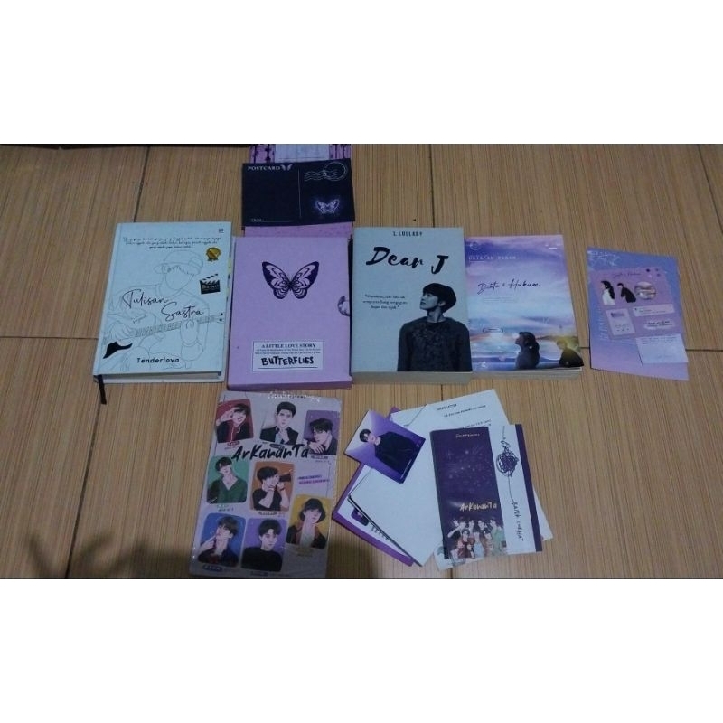PRELOVED NOVEL ( Dear j, butterflies, Tulisan Sastra, Arkananta sealed, dikta hukum)