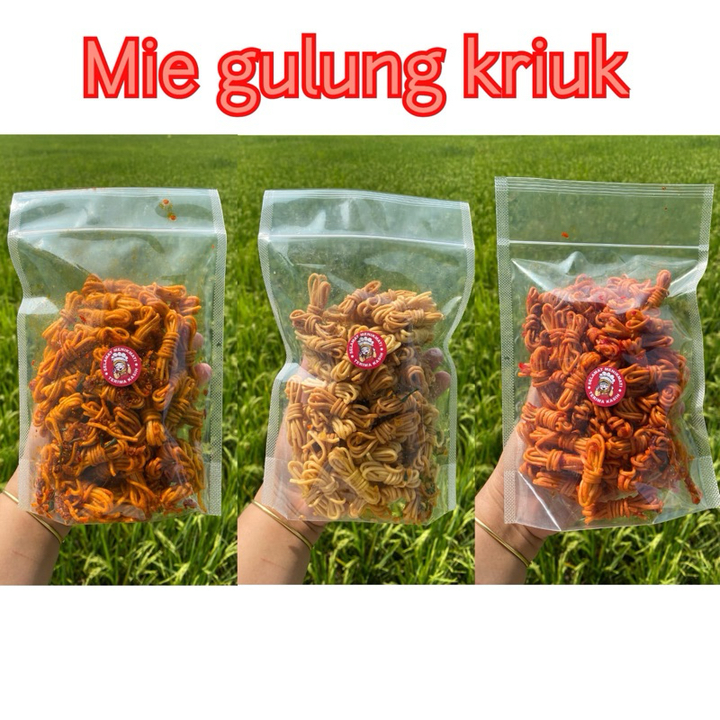 

MIE GULUNG PEDAS DAUN JERUK 500 GRAM RENYAH