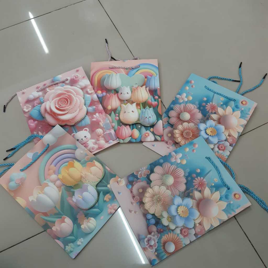 

Paper bag kecil vertikal - motif 3D UK [19X10X24]