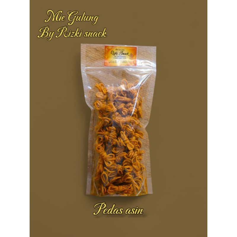 

Mie Gulung Pedas Asin Rizki Snack jajan viral 360gr